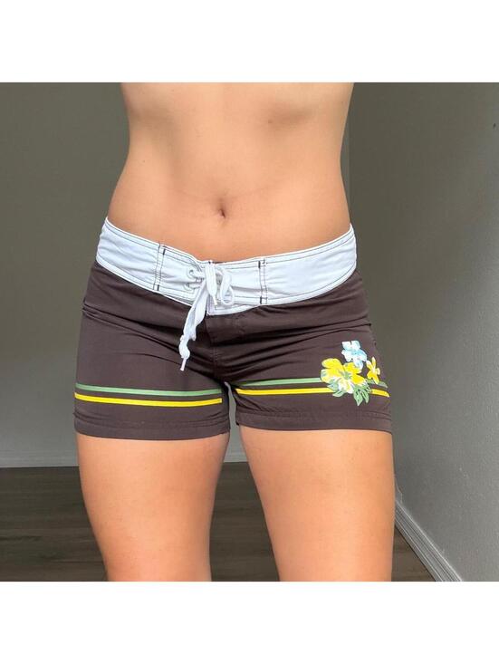 American Vintage Pants - Y2K BEACHY SURF SHORTS